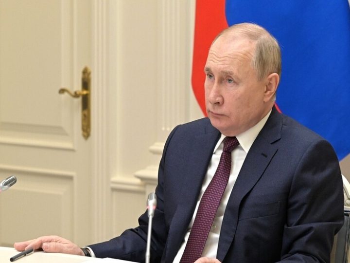 لوكاشينكو: بوتين رفض فكرة توجيه ضربة لمراكز صنع القرار في كييف