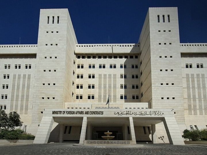 سوريا تعلن دعمها للحكومة الشرعية في اليمن وجهود ومواقف السعودية والإمارات