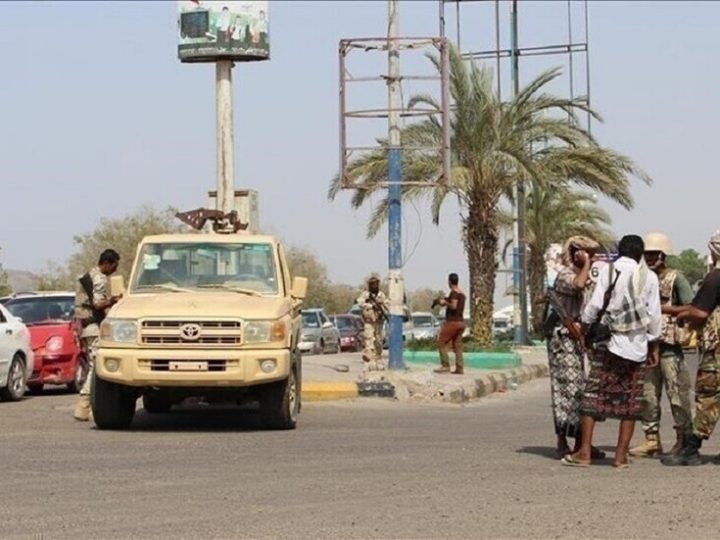 الجيش الإماراتي يباشر سحب قواته من مطار دولي في حضرموت