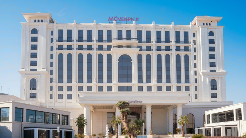 عودة أول مشغّل فندقي دولي إلى البلاد.. افتتاح فندق موڤنبيك الزيتون في بغداد وفق الطراز الرفيع