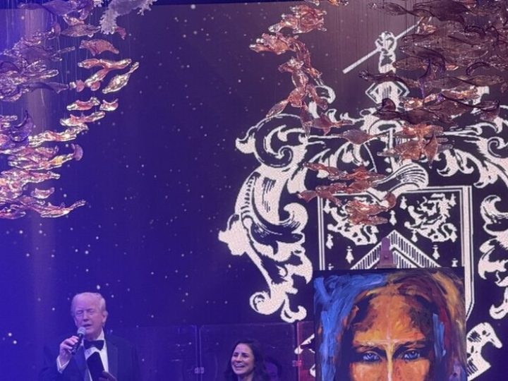 ترامب ممازحا ضيوفه: لا نريد إفلاسكم! (فيديو)