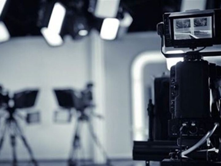 مصر.. إلغاء تصريح مزاولة المهنة لمقدم برامج بسبب جريمة مخلة بالشرف!