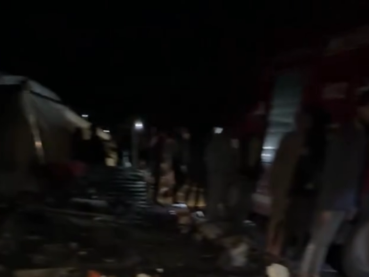 وفاة امرأة وطفلها حرقا بخيمة إيواء في غزة وطفلة أخرى بسبب البرد