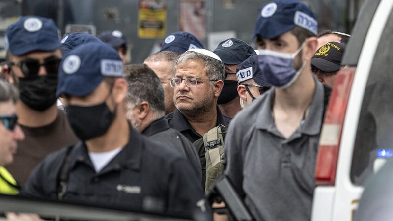 بن غفير للمتظاهرين في إيران: نقف معكم!