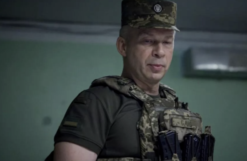 ضابط أمريكي متقاعد يحذر من استفزاز جديد لزيلينسكي يهدف إلى إطالة أمد النزاع