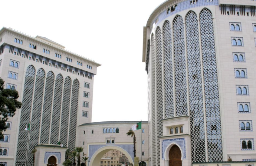 بعد زيادة غير معلنة في أسعار الوقود.. وزارة المحروقات الجزائرية توضح