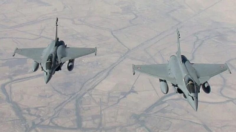 الدفاع البريطانية: سلاح الجو البريطاني والفرنسي نفذا ضربة جوية مشتركة على منشأة لـ”داعش” في سوريا