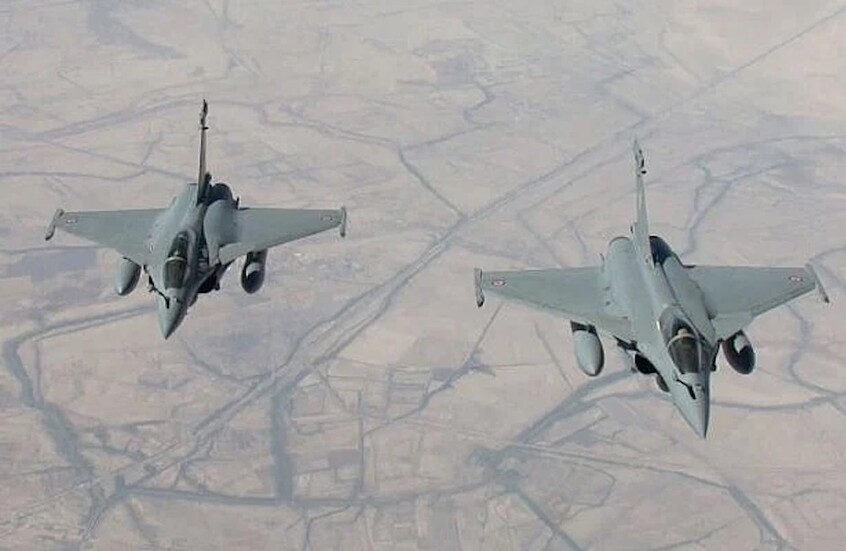 الدفاع البريطانية: سلاح الجو البريطاني والفرنسي نفذا ضربة جوية مشتركة على منشأة لـ”داعش” في سوريا