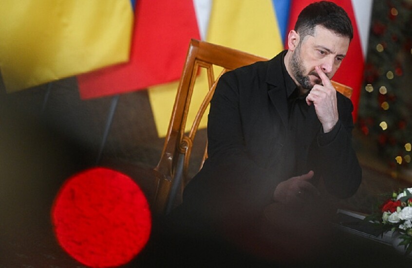 زيلينسكي خلط بين رقم 6 وكلمة جنس بالإنكليزية خلال اجتماع باريس