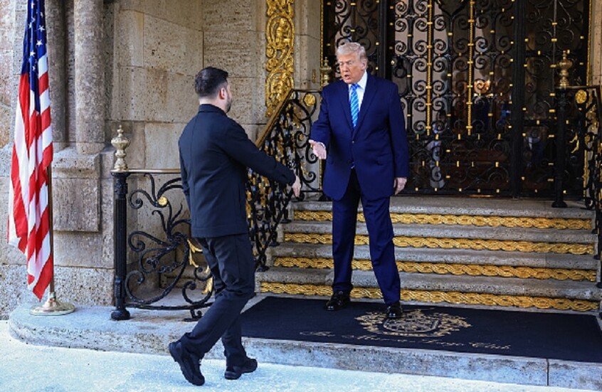 صحيفة ألمانية: ترامب باختطافه مادورو أدخل زيلينسكي في حقل ألغام