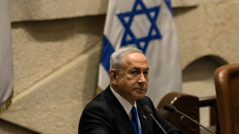 خلال جلسة متوترة في الكنيست.. لبيد يتهم نتنياهو بتجاهل تحذيرات “أسوأ كارثة” في تاريخ إسرائيل