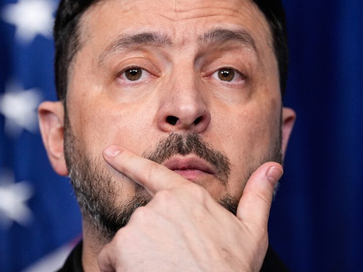 زيلينسكي يقيل رؤساء أقسام مكافحة التجسس في جهاز الأمن الأوكراني