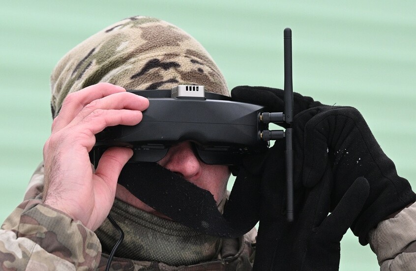 خبير أمريكي: الهجوم على مقر بوتين وخيرسون نفذته استخبارات غربية