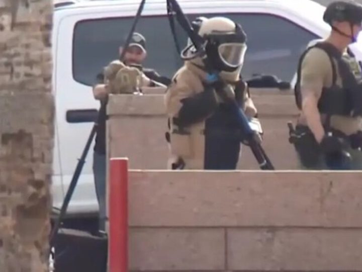 إخلاء المحكمة العليا في أريزونا بعد العثور على طرد مفخخ (فيديو + صور)