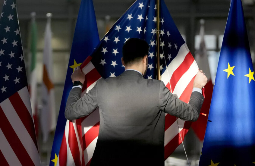 “بلومبيرغ”: أوروبا تخطط لإشراك موسكو في مفاوضات الضمانات الأمنية لأوكرانيا