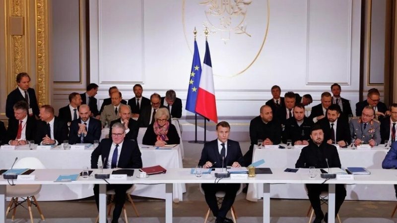 ستارمر: تحالف الراغبين تبنى إعلانا لنشر قوات في أوكرانيا وبناء مراكز عسكرية