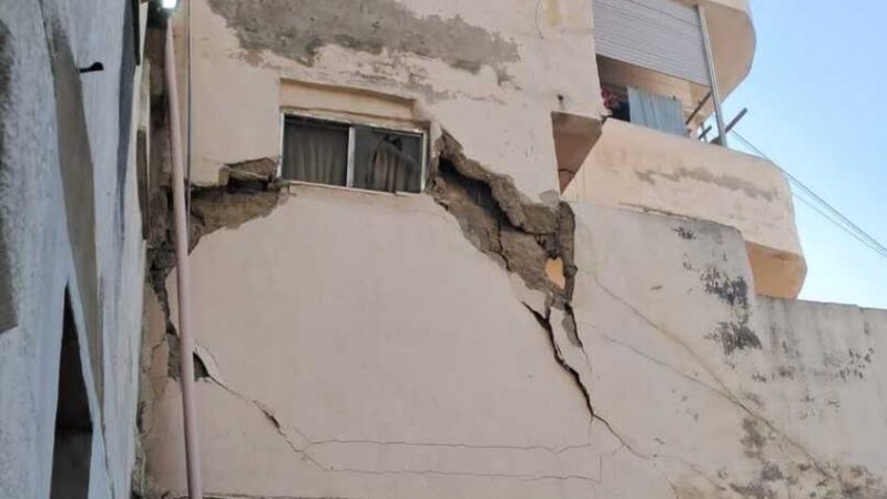 لبنان.. انهيار مبنى سكني في طرابلس (فيديو)