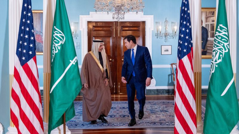 بن فرحان يبحث مع روبيو في واشنطن مستجدات الأوضاع في المنطقة وجهود تحقيق الأمن والاستقرار فيها