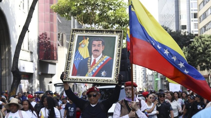 وزير الداخلية الفنزويلي: إصابة مادورو وزوجته ومقتل 100 شخص في الهجوم الأمريكي