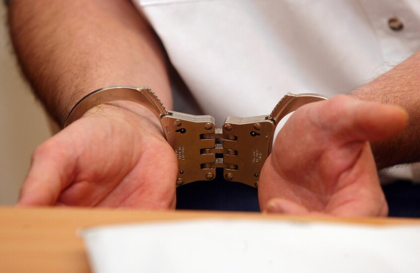 للمرة الثانية منذ سقوط النظام.. ألمانيا ترحل سوريا مدانا بجرائم عنف ومخدرات