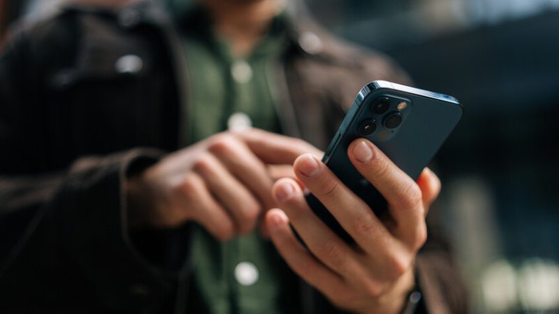 مسؤول نووي ياباني يفقد هاتفه في الصين