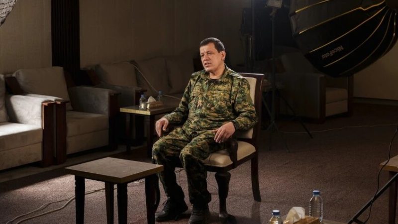 مظلوم عبدي: الاستمرار في نهج القتال ولغة الحرب لفرض حلول أحادية الجانب أمر غير مقبول