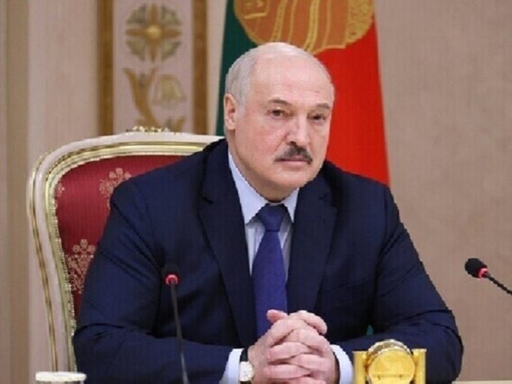 لوكاشينكو يتحدث عن شجاعة زوجة مادورو ورفضها عرضا قدمه الأمريكيون لها