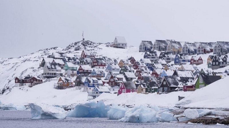 “رويترز”: الولايات المتحدة تناقش دفع مبالغ مالية لسكان غرينلاند مقابل انفصالهم عن الدنمارك
