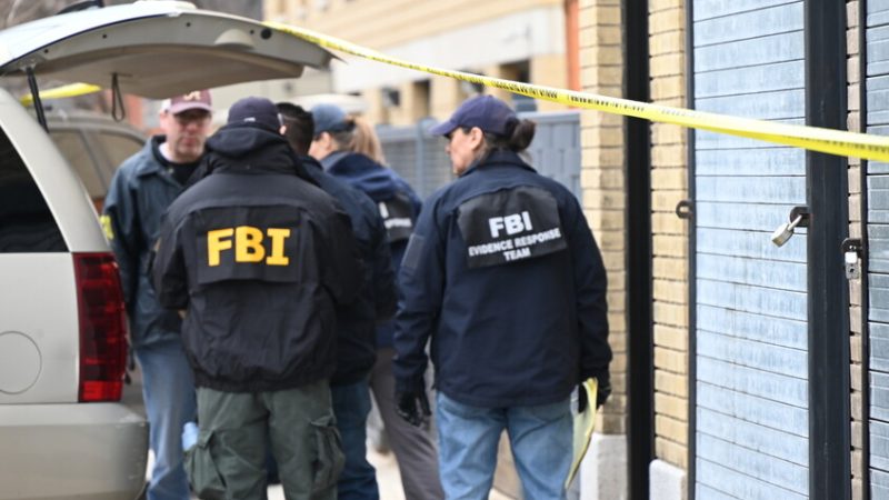 عقب حادثة منيابوليس.. قوات اتحادية تطلق النار على شخصين في بورتلاند الأمريكية