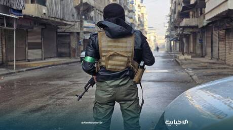 عودة الحياة بشكل تدريجي إلى حي الأشرفية في مدينة حلب (فيديو)