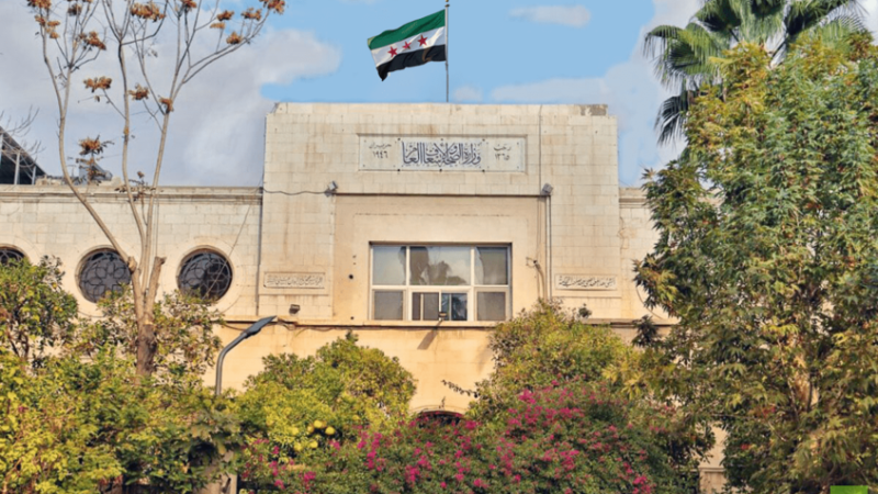 الصحة السورية تدين مقتل كوادر طبية في حمص والمرصد يقول: جريمة طائفية