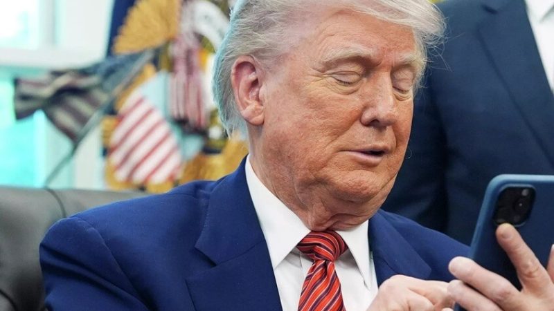 إعلام: أوكرانيا تمنح مناقصة حقل ليثيوم كبير لمستثمرين بينهم مقرب لترامب