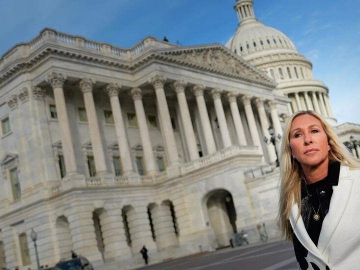 تايلور غرين تتهم “أكسيوس” بنشر “أكاذيب خطيرة”