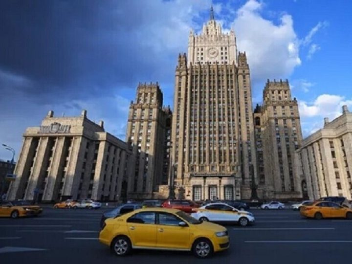 موسكو تدحض الاتهام بتورط روسيا في إلحاق الضرر بمبنى السفارة القطرية في كييف