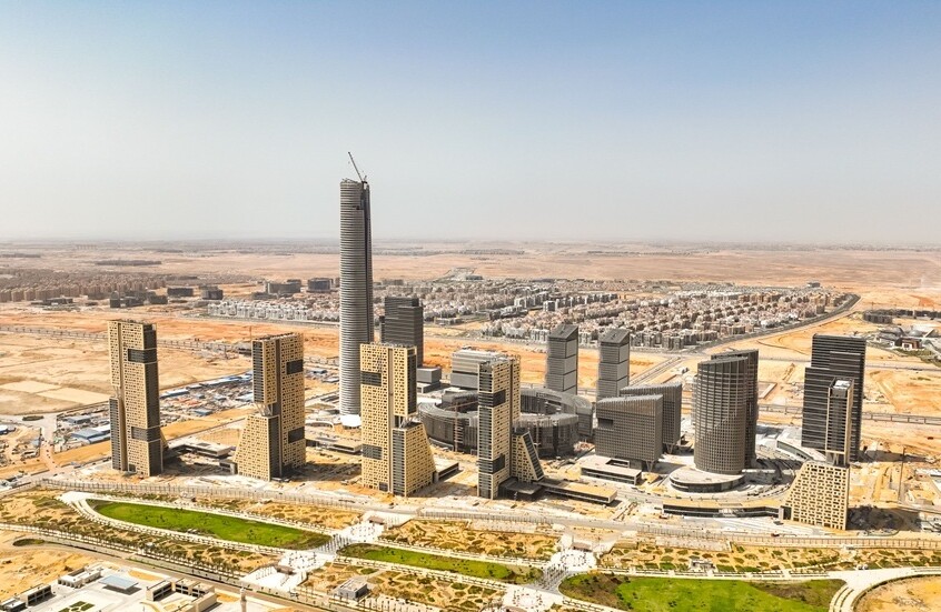 بعد “رأس الحكمة” و”علم الروم”.. نائب مصري يتحدث عن تعاقدات قريبة جدا مع دولة خليجية أخرى