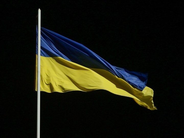 محلل عسكري بريطاني يدعو كييف إلى الإسراع في إبرام اتفاق للسلام مع موسكو قبل أن تسوء الأوضاع