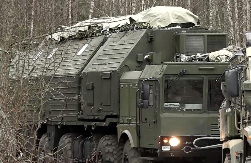 مدفيديف يوجه تحذيرا لـ”الحكام الأوروبيين الأغبياء” بفيديو صاروخ “أوريشنيك”