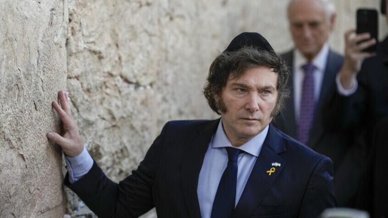 القناة 12: تجميد نقل السفارة الأرجنتينية إلى القدس بسبب أزمة نفط جزر فوكلاند