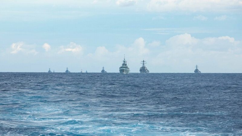 “بيزنس إنسايدر”: الولايات المتحدة استخدمت مدمرتين في عملية الاستيلاء على ناقلة النفط “مارينيرا”