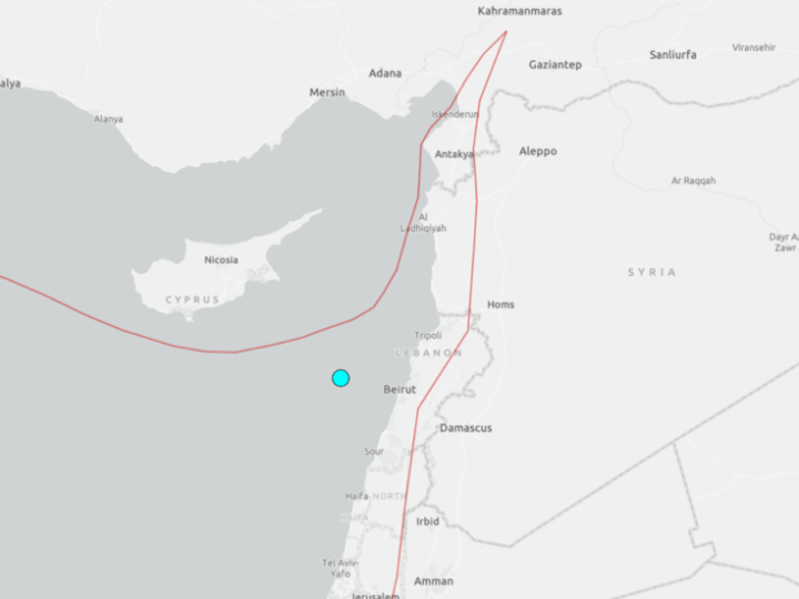 هزة أرضية تضرب بيروت