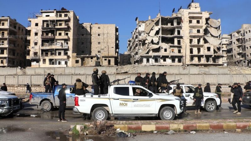 الانتهاكات لن تمر دون حساب ..الإدارة الذاتية الكردية تصدر أول بيان بعد مغادرة حلب