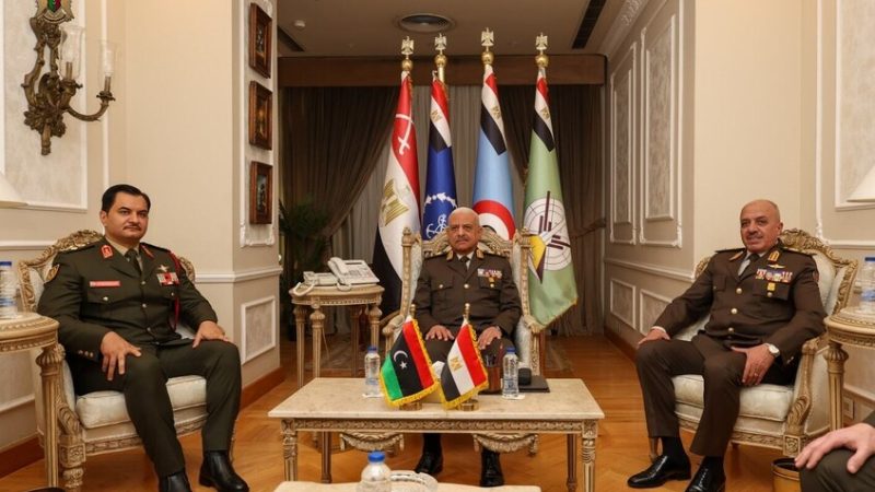 الجيش المصري يكشف سر زيارة صدام حفتر المفاجئة للقاهرة