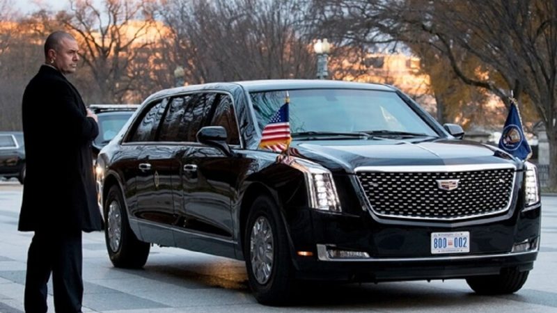 جسم غامض يغير مسار موكب عودة الرئيس ترامب لواشنطن