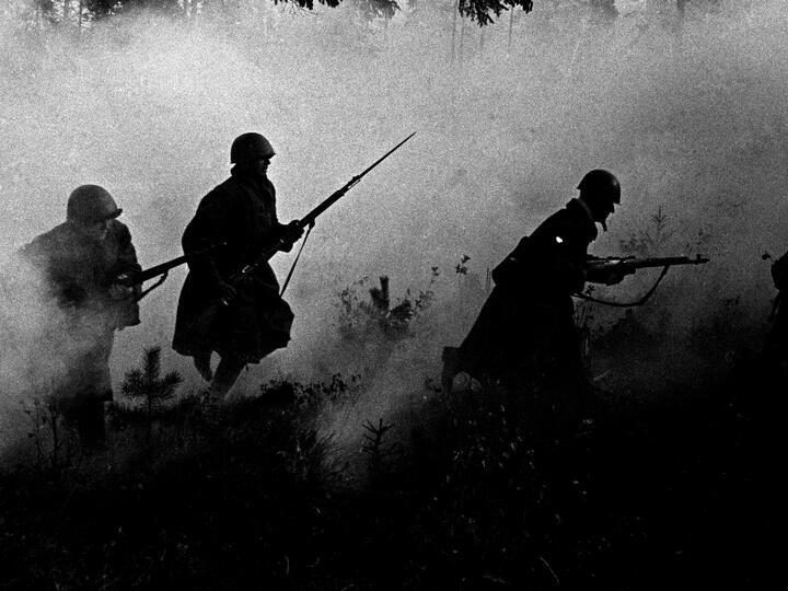 “شرارة” كسر الطوق عن “لينينغراد”