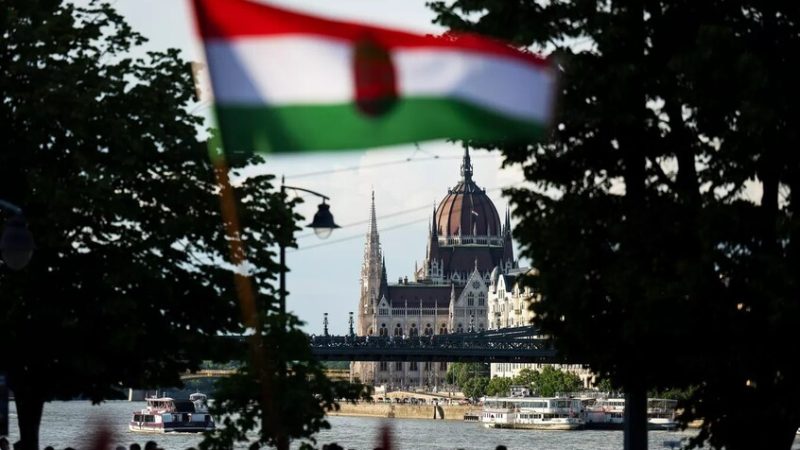 بودابست: مستعدون لاستضافة قمة روسية أمريكية شرط تحقيق تقدم ملموس نحو السلام