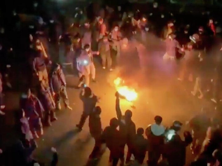 مصدر أمني إيراني: سقوط أكثر من 500 قتيل خلال خمسة أيام من الاضطرابات