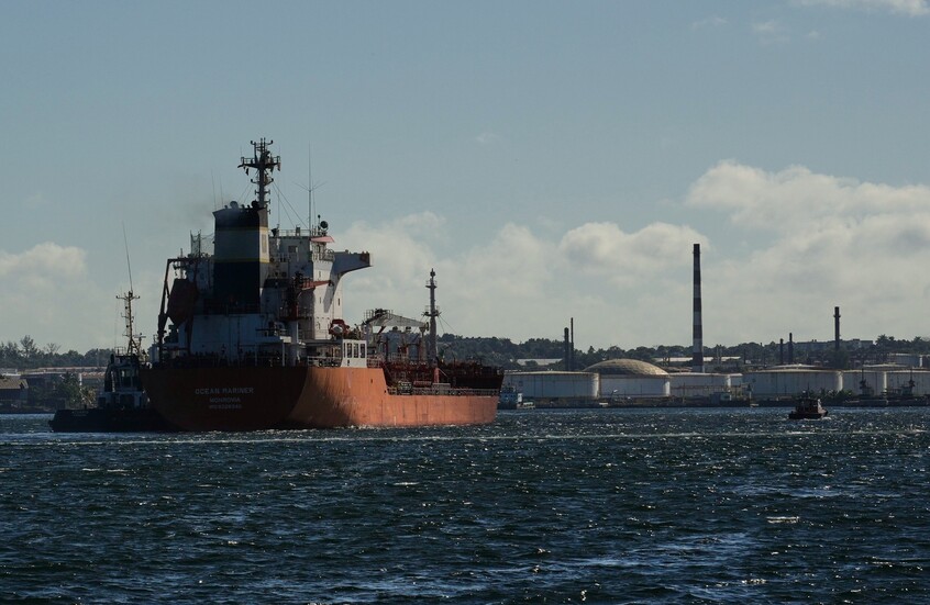 البيت الأبيض: سنواصل الاستيلاء على السفن التي تبحر من فنزويلا دون إذننا