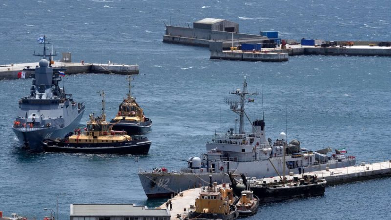 مصادر: إيران تتراجع عن المشاركة في مناورات “بريكس” البحرية بطلب من جنوب إفريقيا