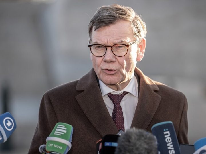 وزير الخارجية الألماني يستبعد إجراء الولايات المتحدة أي عمل عسكري ضد غرينلاند