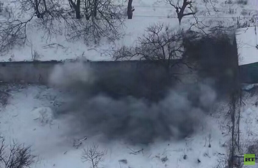 الدفاع الروسية: القضاء على جنود أوكرانيين حاولوا رفع العلم بدوافع دعائية قرب كراسنوأرميسك (فيديو)